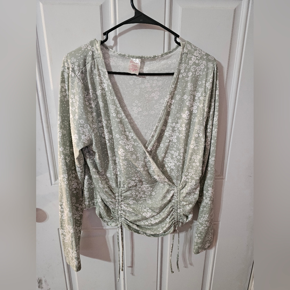 Floral Wrap Top in Light Green